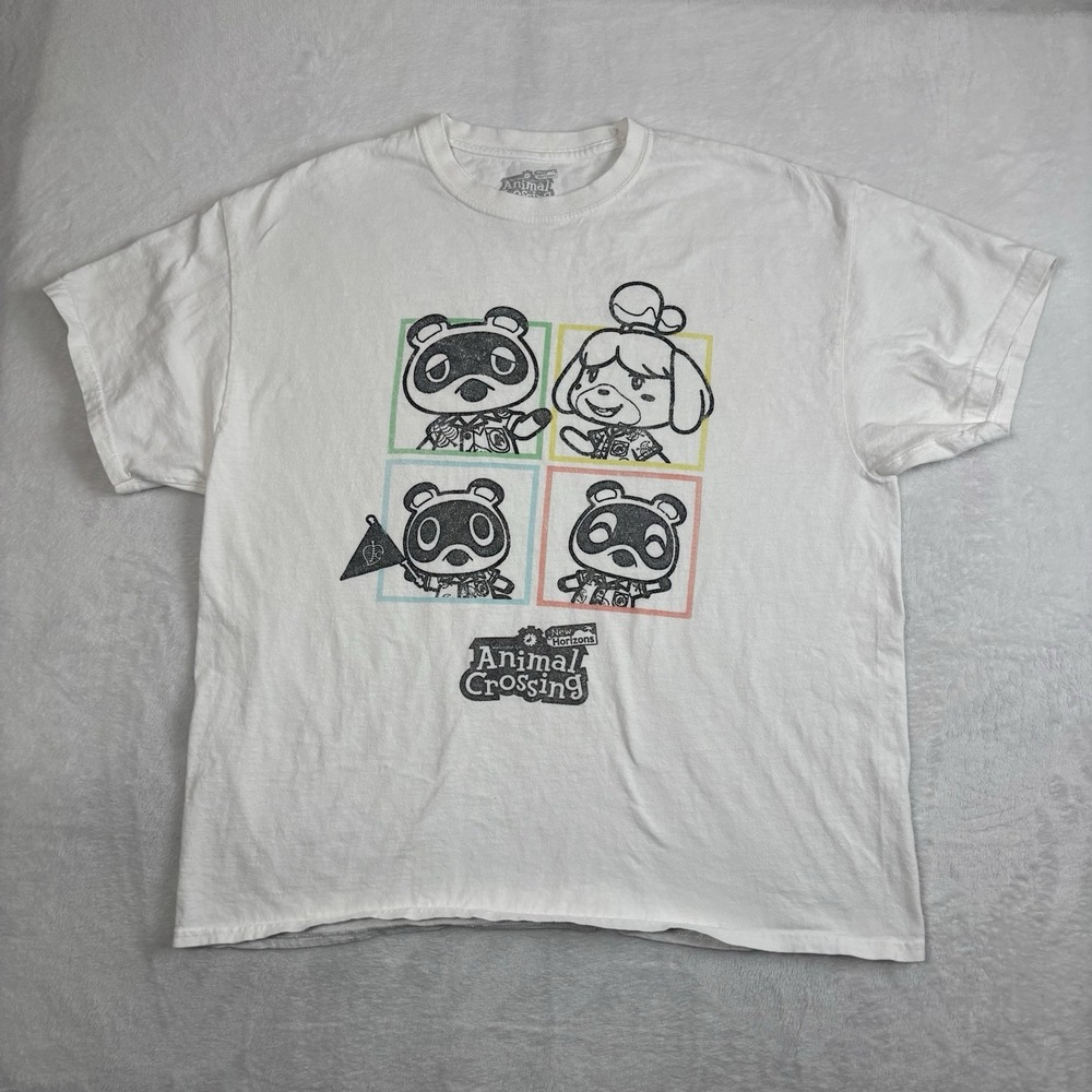 Nintendo Animal Crossing New Horizons White Short Sleeve Graphic Shirt Men's‎ XL